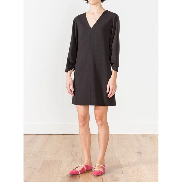Tibi Black V-Neck Dress Size 8 Minimalist Career Cocktail New - Picture 1 of 9